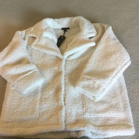 DG2 by Diane Gilman Cream Teddy Jacket - Picture 3 of 8